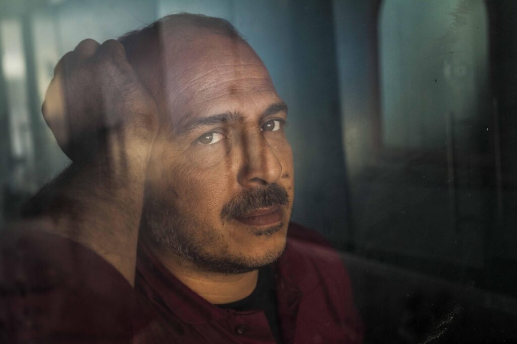 恋愛における不安を解消するための効果的な方法は？