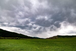 彼女の態度急変に対する不安を解消する方法は？